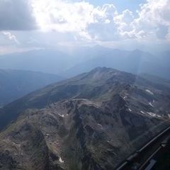 Flugwegposition um 13:36:34: Aufgenommen in der Nähe von Gemeinde Volders, Österreich in 2993 Meter